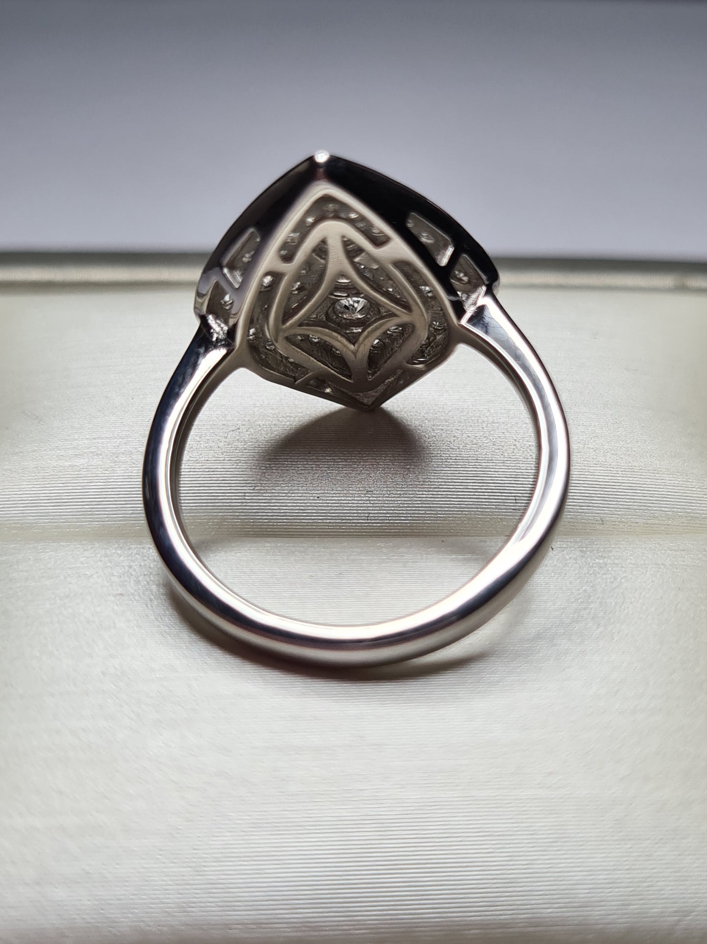 Contemporary Style Swarovski Zirconia Ring Sterling Silver SIZE L