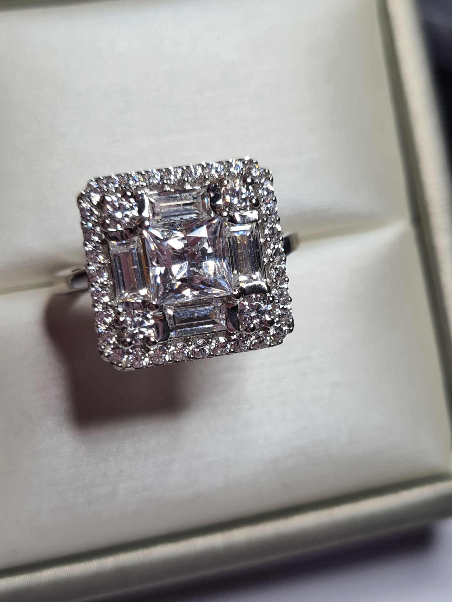 Swarovski Zirconia Double Halo Ring Sterling Silver SIZE N