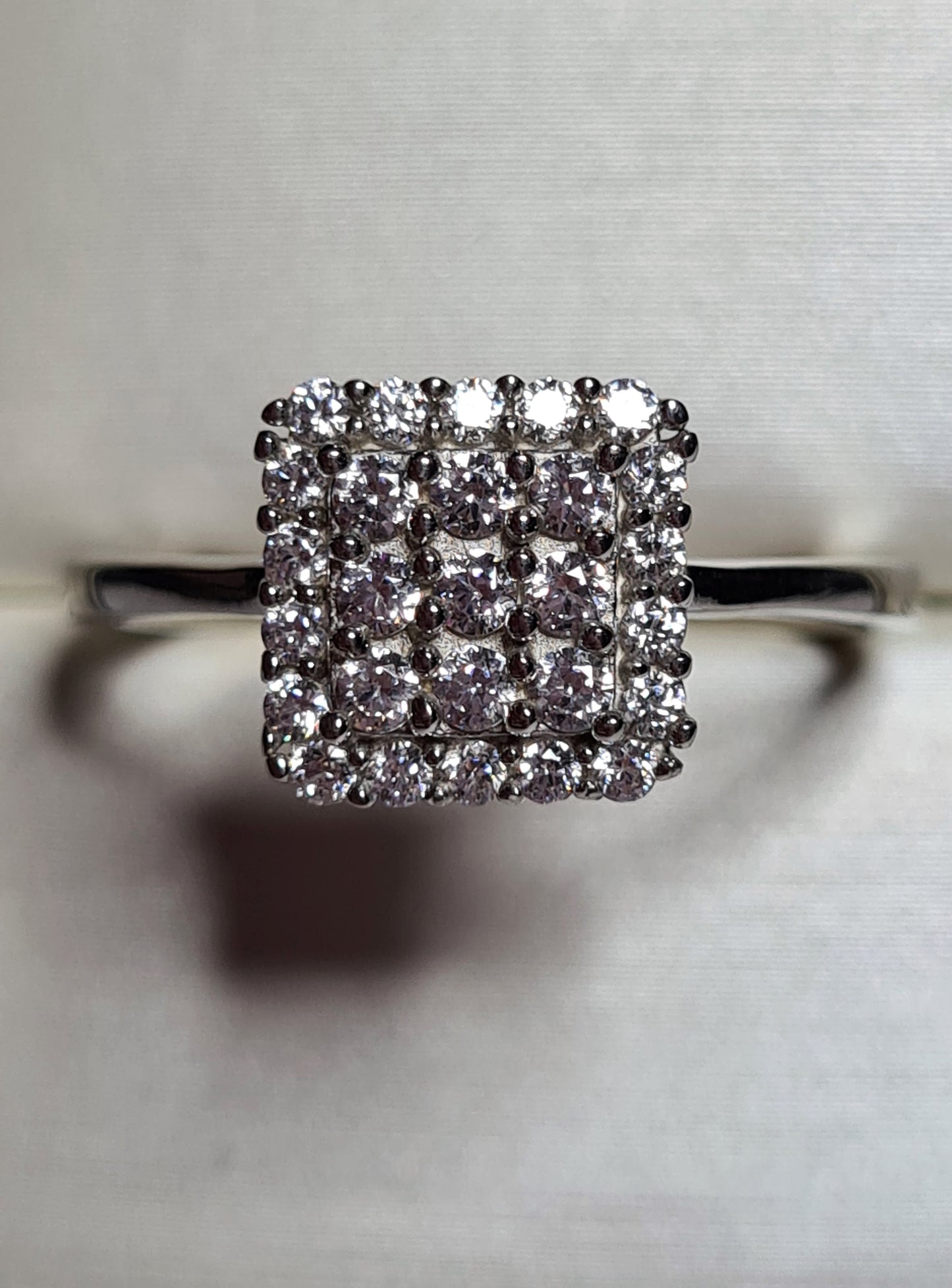 Swarovski Zirconia Cluster Ring Sterling Silver SIZE S