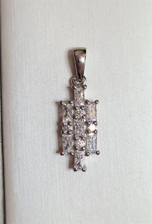1.370ct Swarovski Zirconia Pendant 925 Sterling Silver