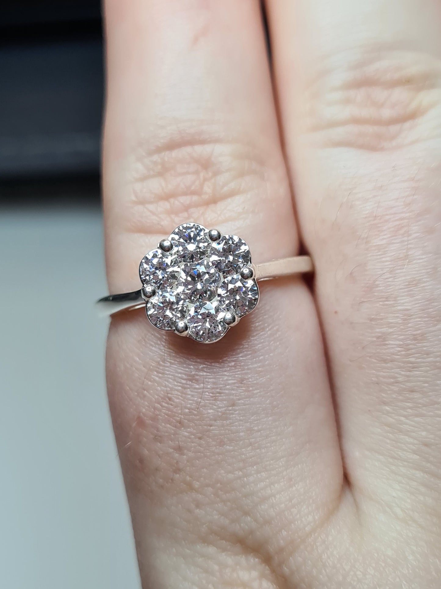 Swarovski Zirconia Pressure Set Ring set in Sterling Silver SIZE S