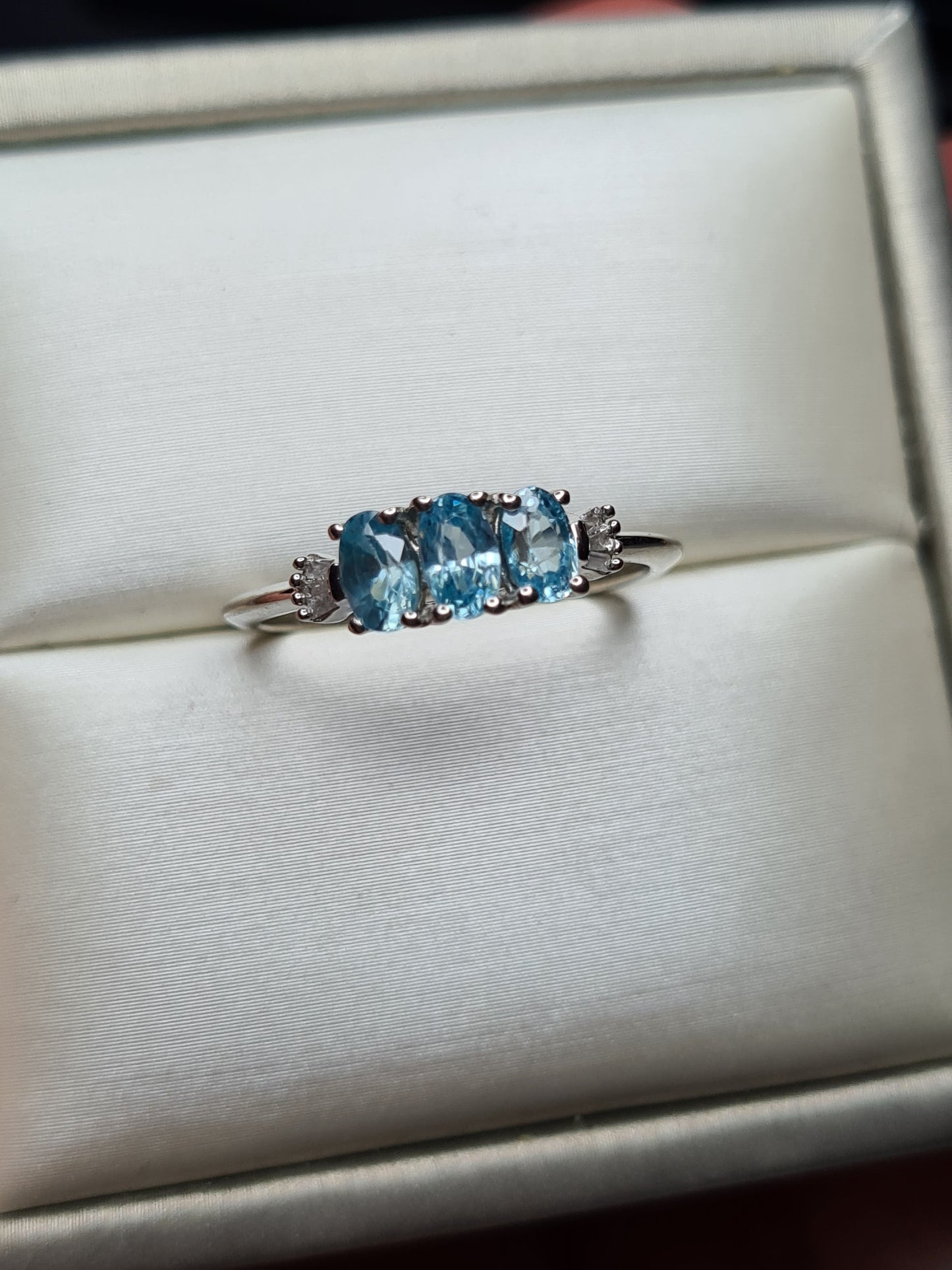 Ratanakiri Blue Zircon and Natural Diamond Ring 925 Sterling Silver SIZES L ,N, P