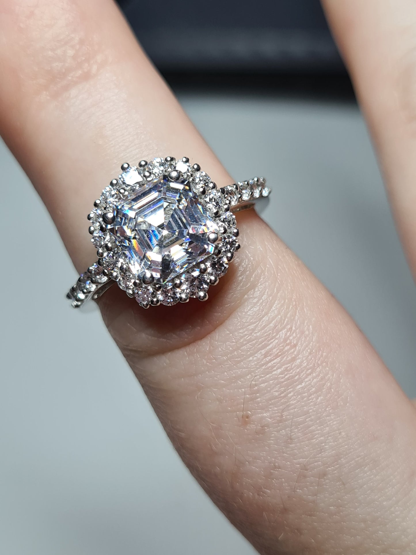 Swarovski Zirconia Halo Ring 925 Sterling Silver SIZE N