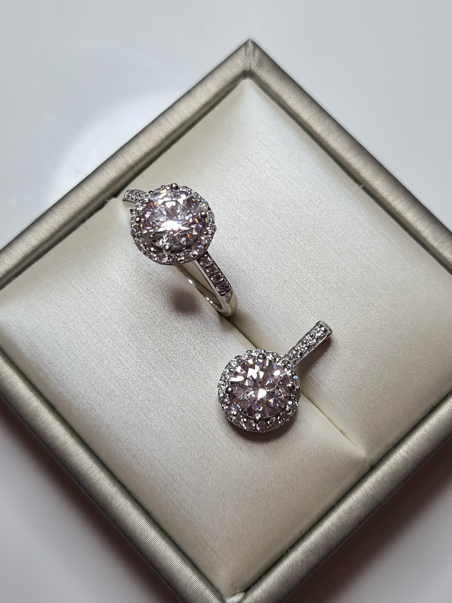 2 Piece Set SWAROVSKI ZIRCONIA Pendant And Ring Set in Sterling Silver RING SIZES L, N, Q