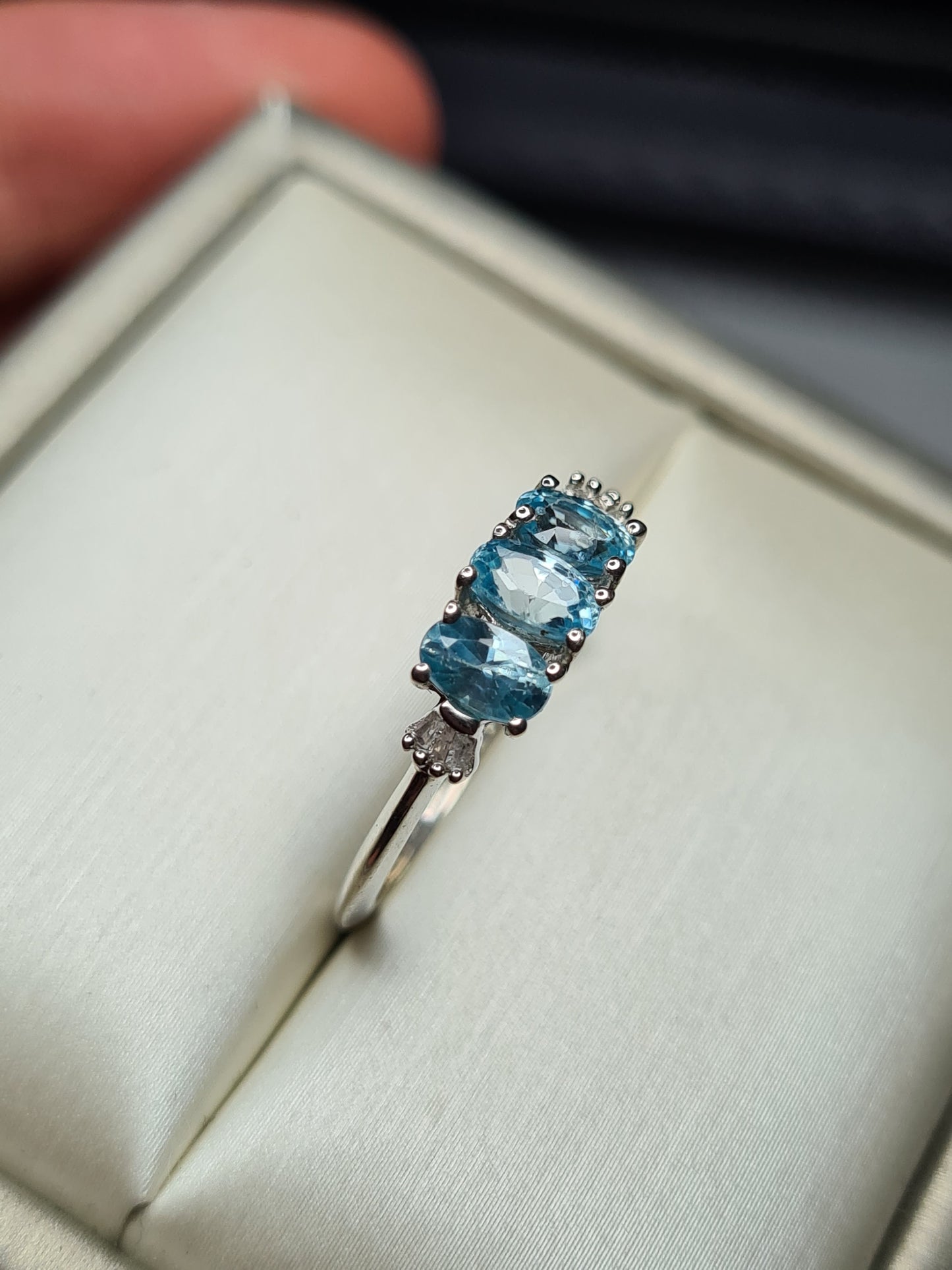 Ratanakiri Blue Zircon and Natural Diamond Ring 925 Sterling Silver SIZES L ,N, P