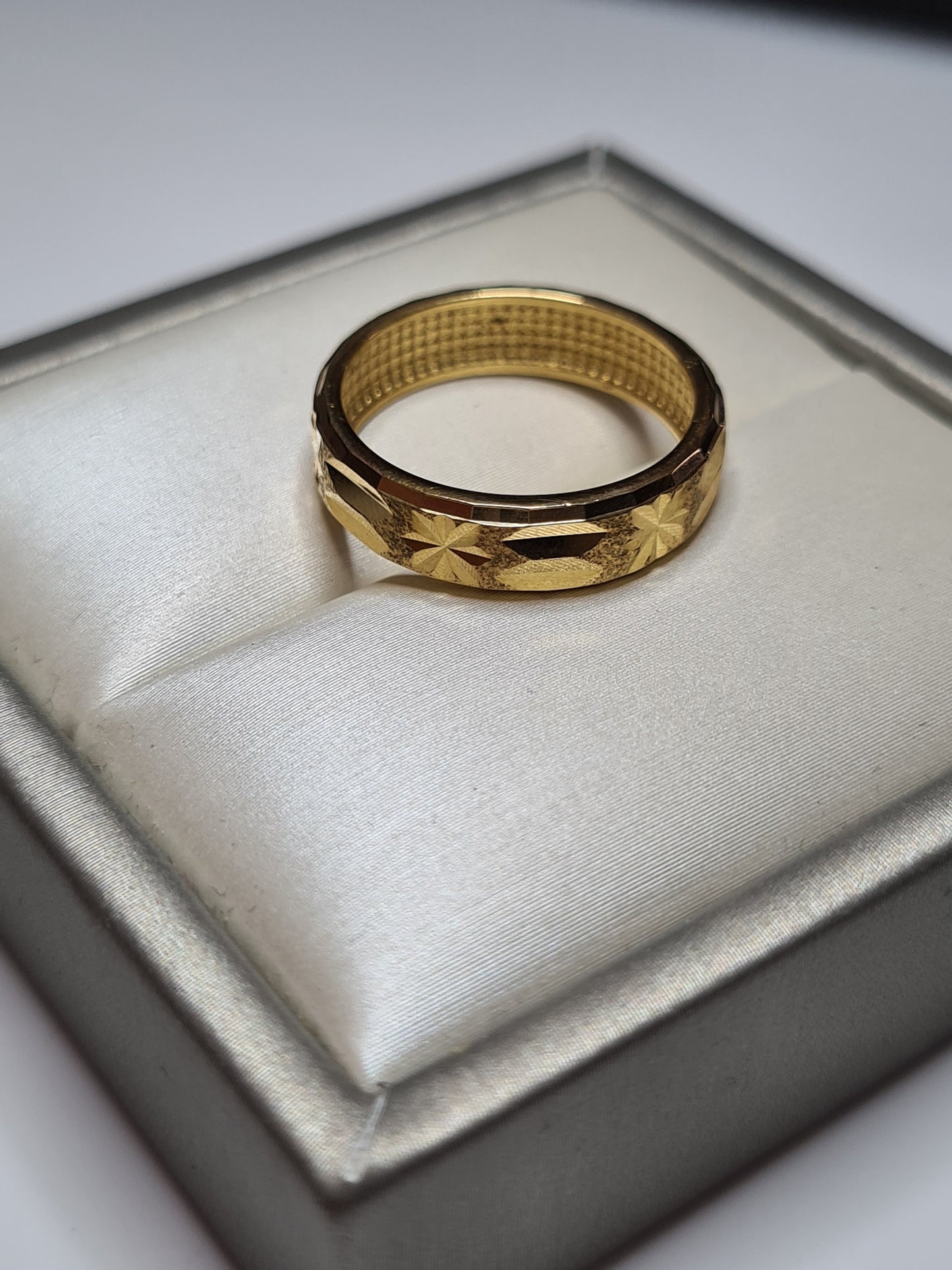 18K Gold Overlay Sterling Silver Band Ring SIZE M
