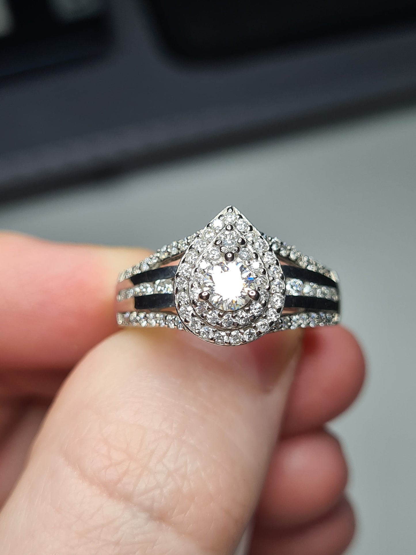 0.978ct Moissanite Cluster Ring 925 sterling silver SIZE O