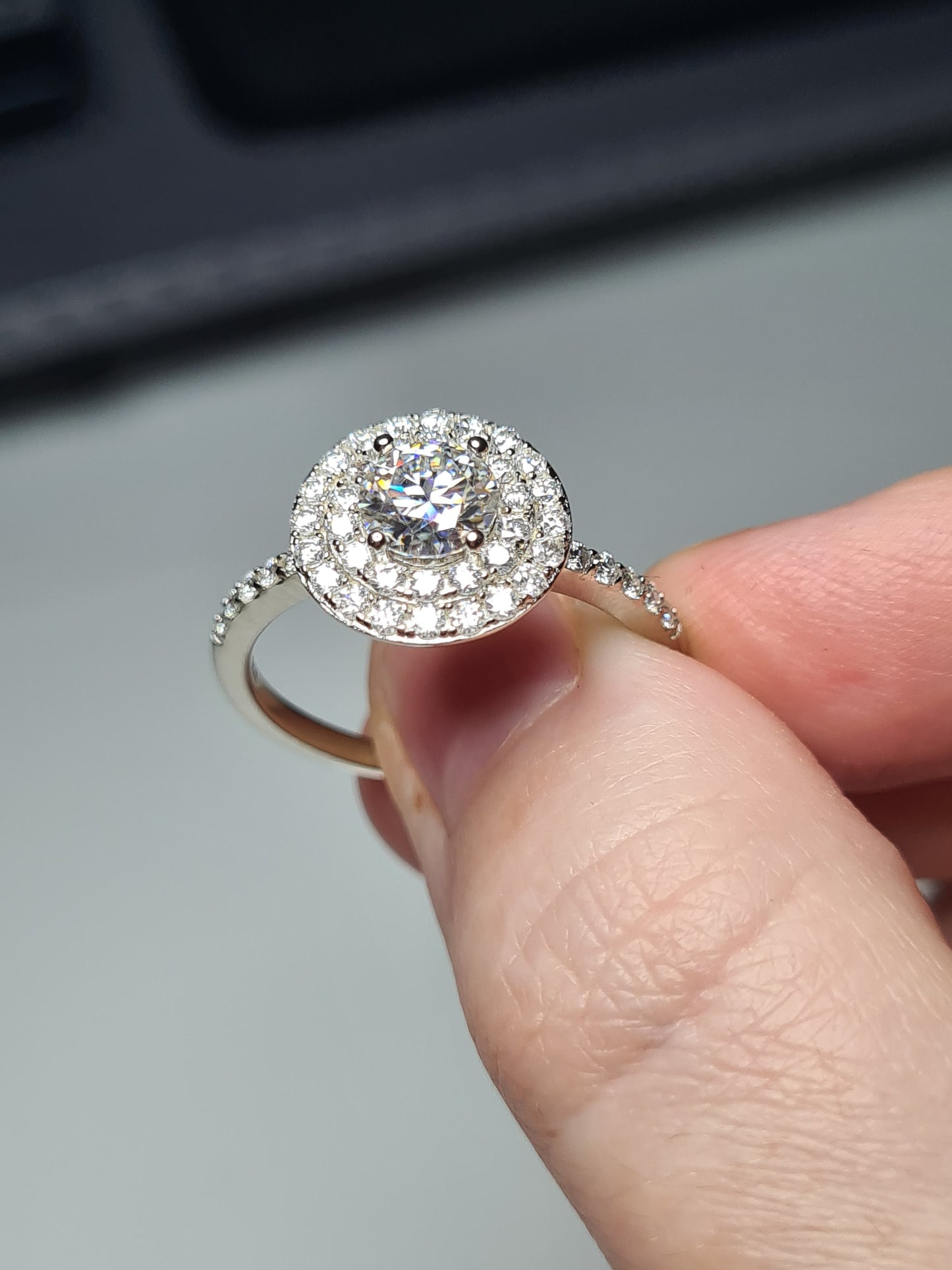 1.46ct Moissanite Halo Ring 925 sterling silver SIZE S