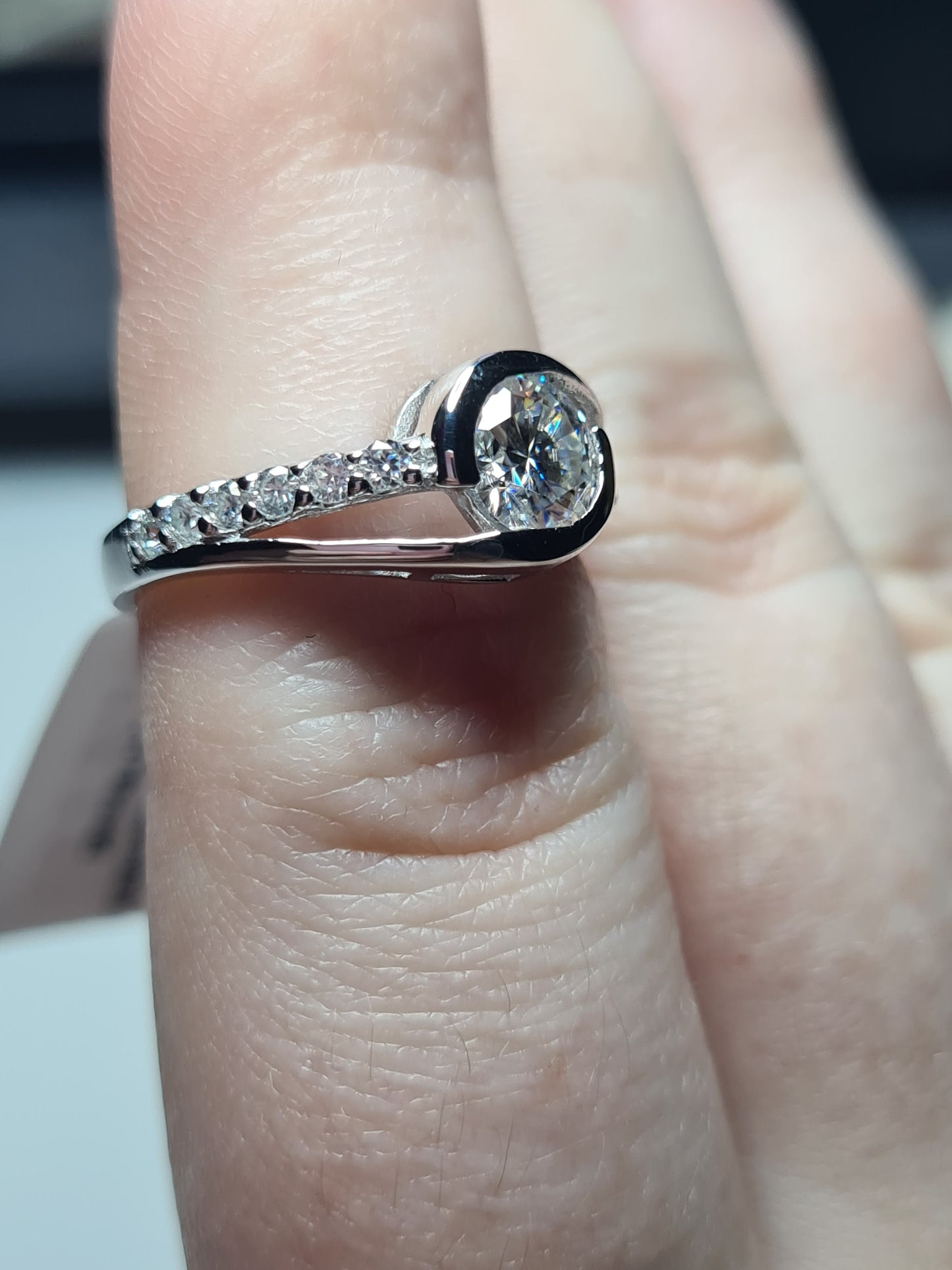 Moissanite SIZE L Bypass Ring 925 Sterling Silver SIZE L