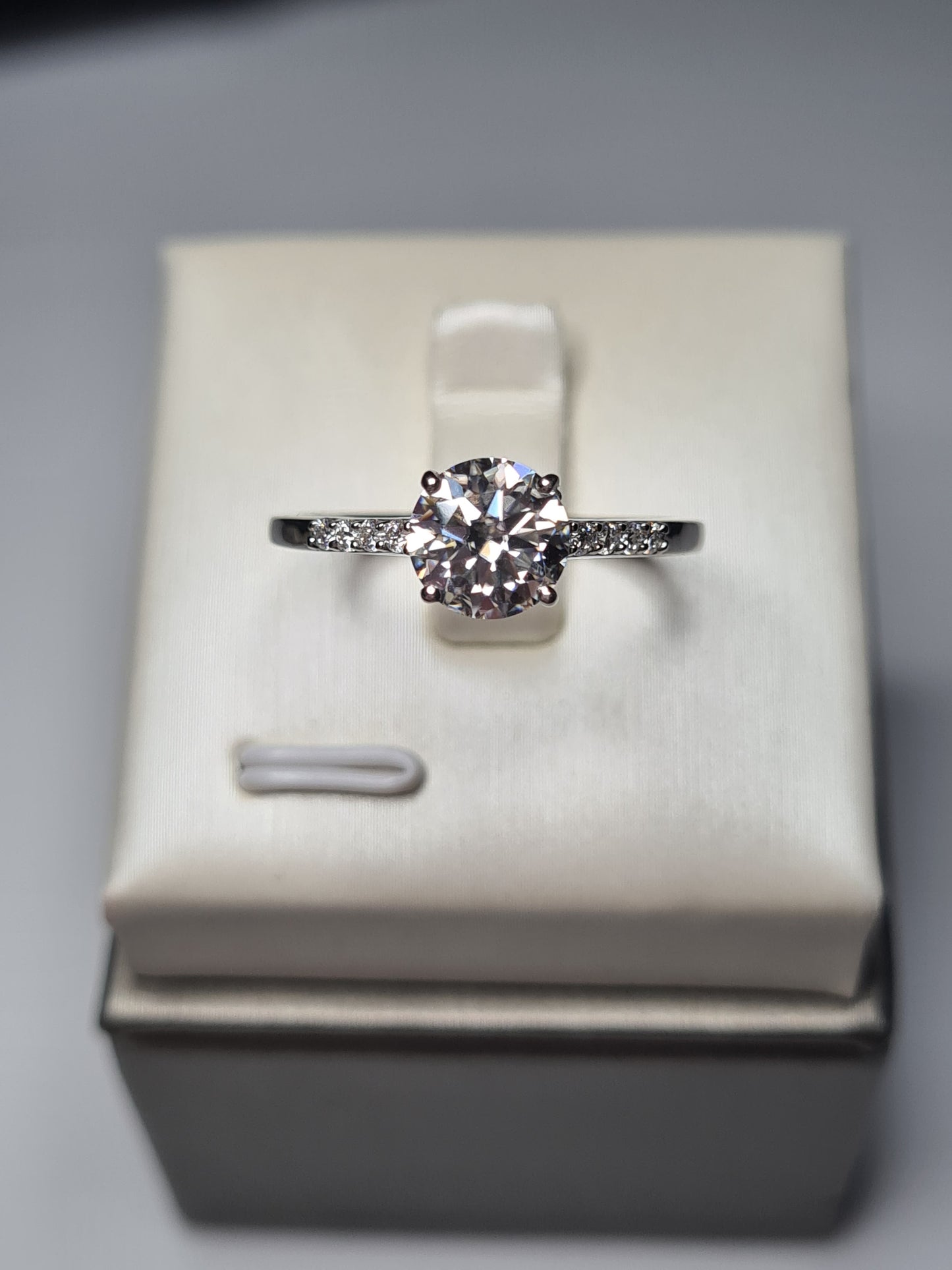 1.31ct Solitaire moissanite Ring with detailed shoulders  925 sterling silver SIZE T