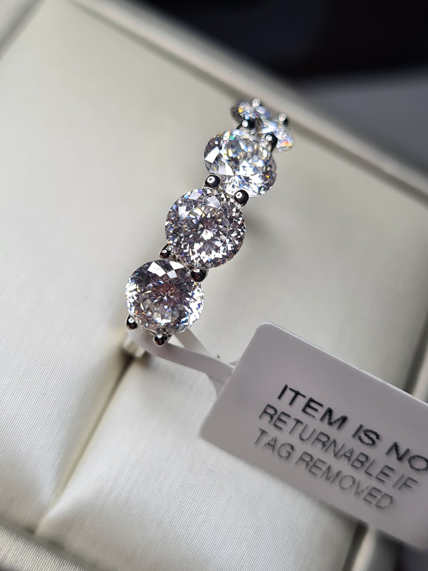 3.99ct 5 stone moissanite Ring 925 sterling silver SIZE O