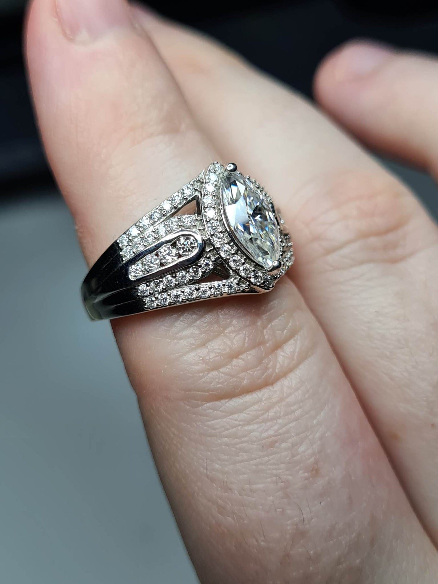 1.56Ct Marquise Moissanite Cluster Ring 925 Sterling Silver SIZE M