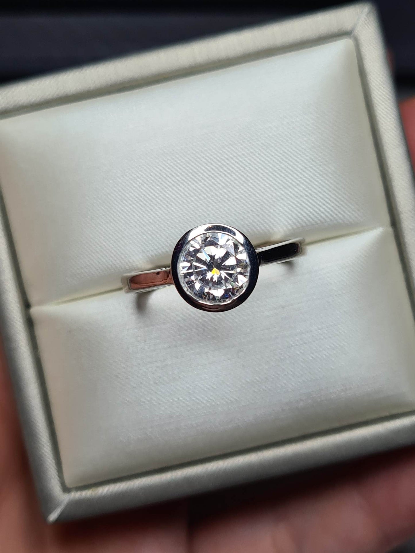 2ct Solitaire Moissanite Solitaire Ring 925 Sterling Silver SIZE V