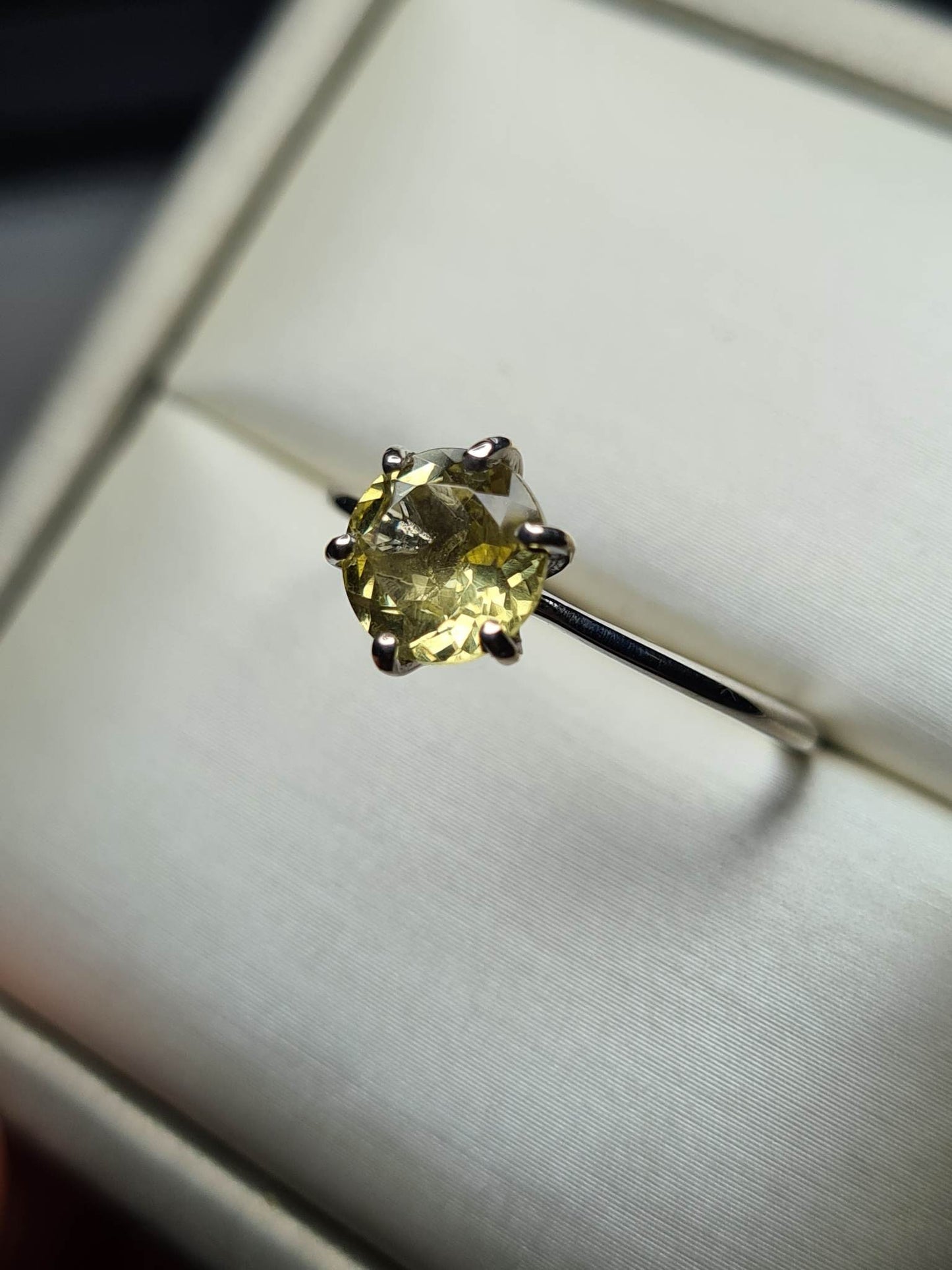 1.25 Ct. Yellow Apatite Solitaire Ring 925 Sterling Silver SIZE P