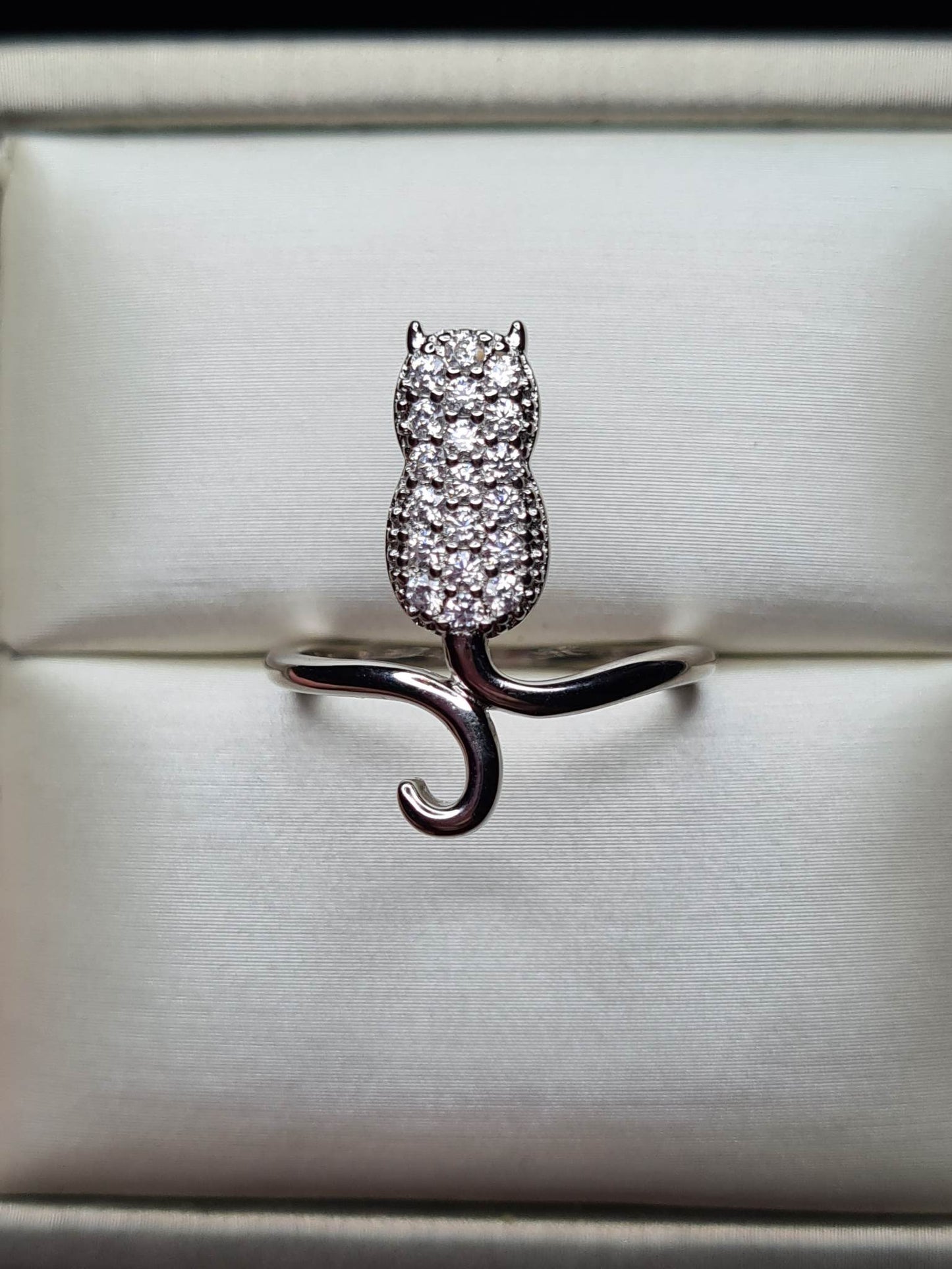 Simulated Diamond Cat Ring 925 Sterling Silver SIZE M