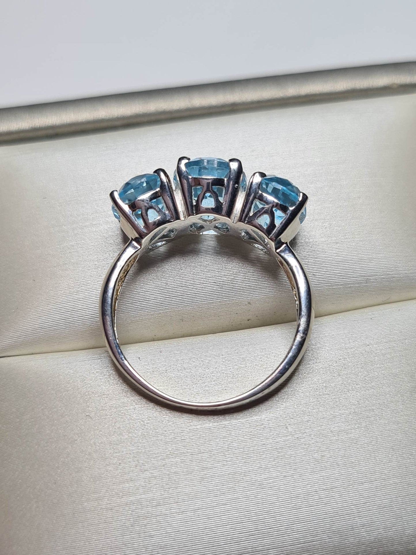 Sky Blue Topaz Trilogy Ring 925 sterling silver SIZE L