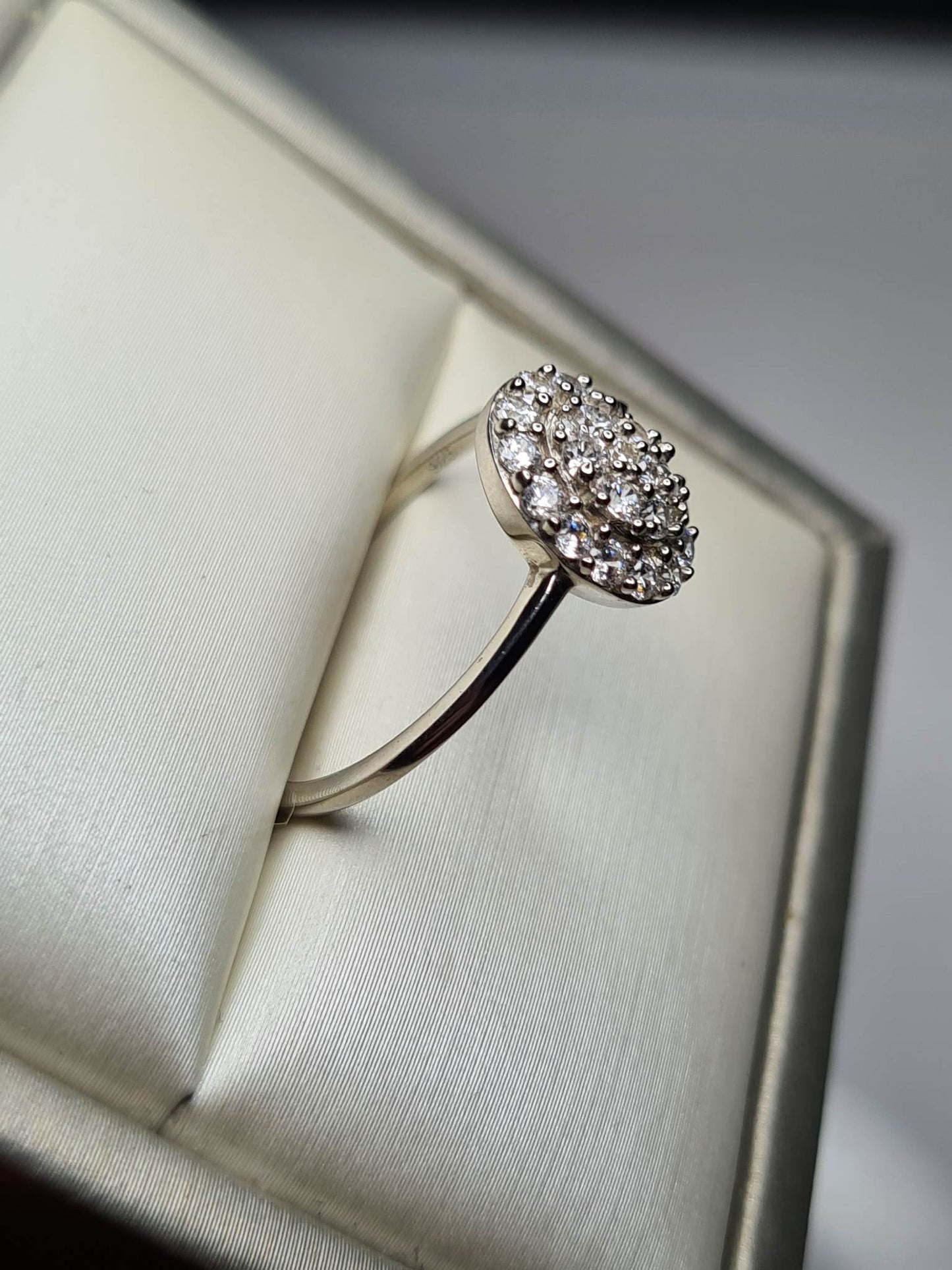 Swarovski Zirconia Cluster Halo Ring Sterling Silver SIZE S