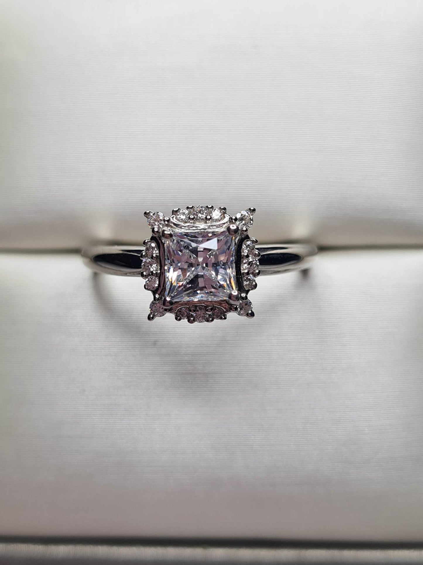 Swarovski Zirconia Princess Cut Halo Ring Sterling Silver SIZE M