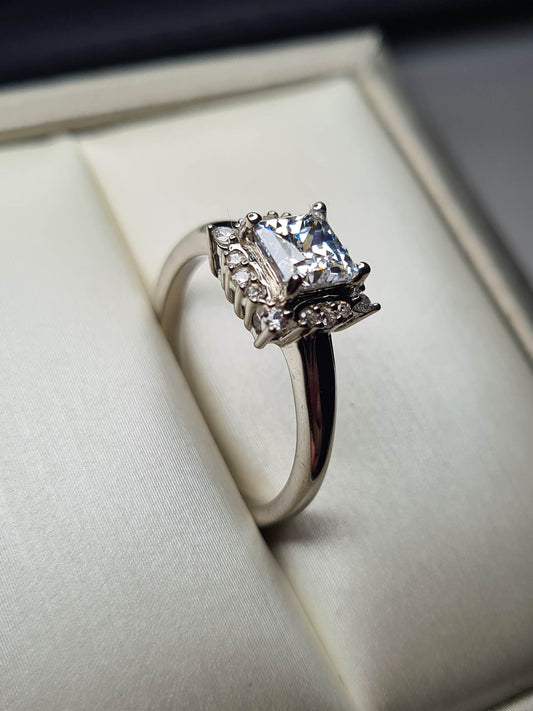 Swarovski Zirconia Princess Cut Halo Ring Sterling Silver SIZE M