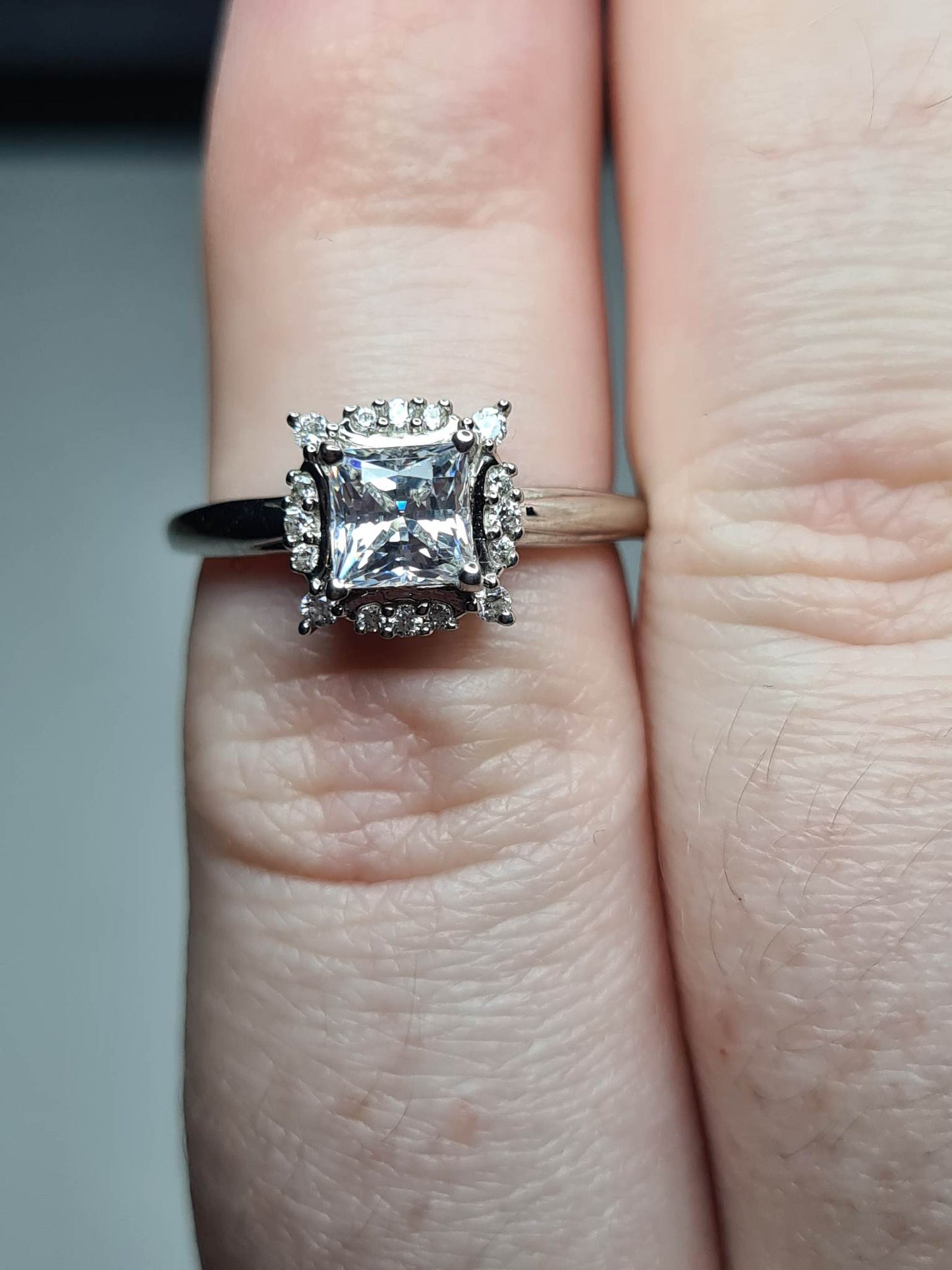 Swarovski Zirconia Princess Cut Halo Ring Sterling Silver SIZE M