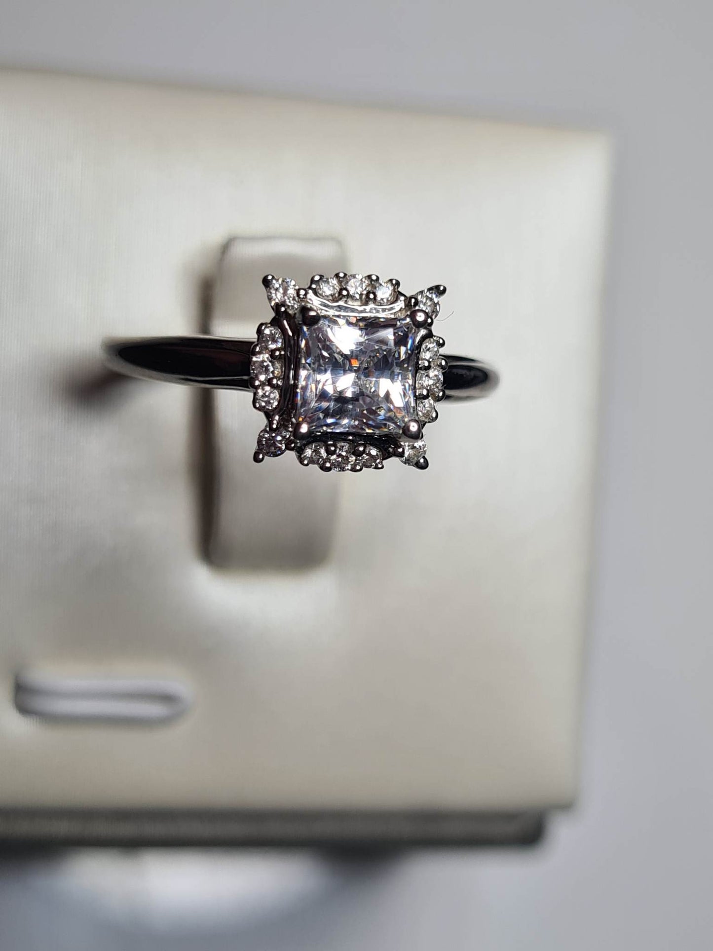 Swarovski Zirconia Princess Cut Halo Ring Sterling Silver SIZE M