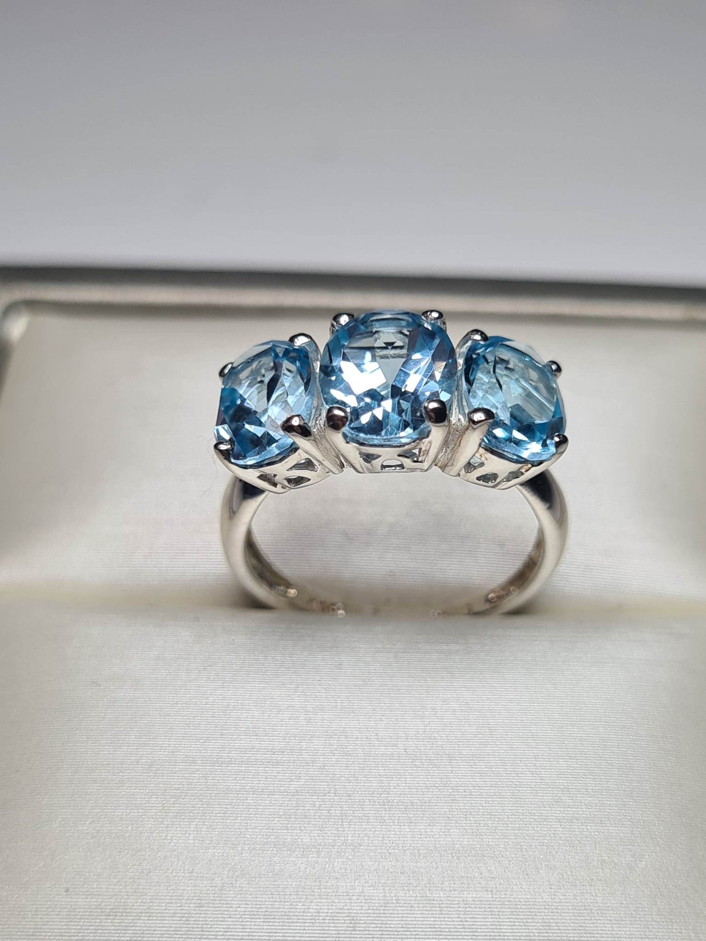 Sky Blue Topaz Trilogy Ring 925 sterling silver SIZE L