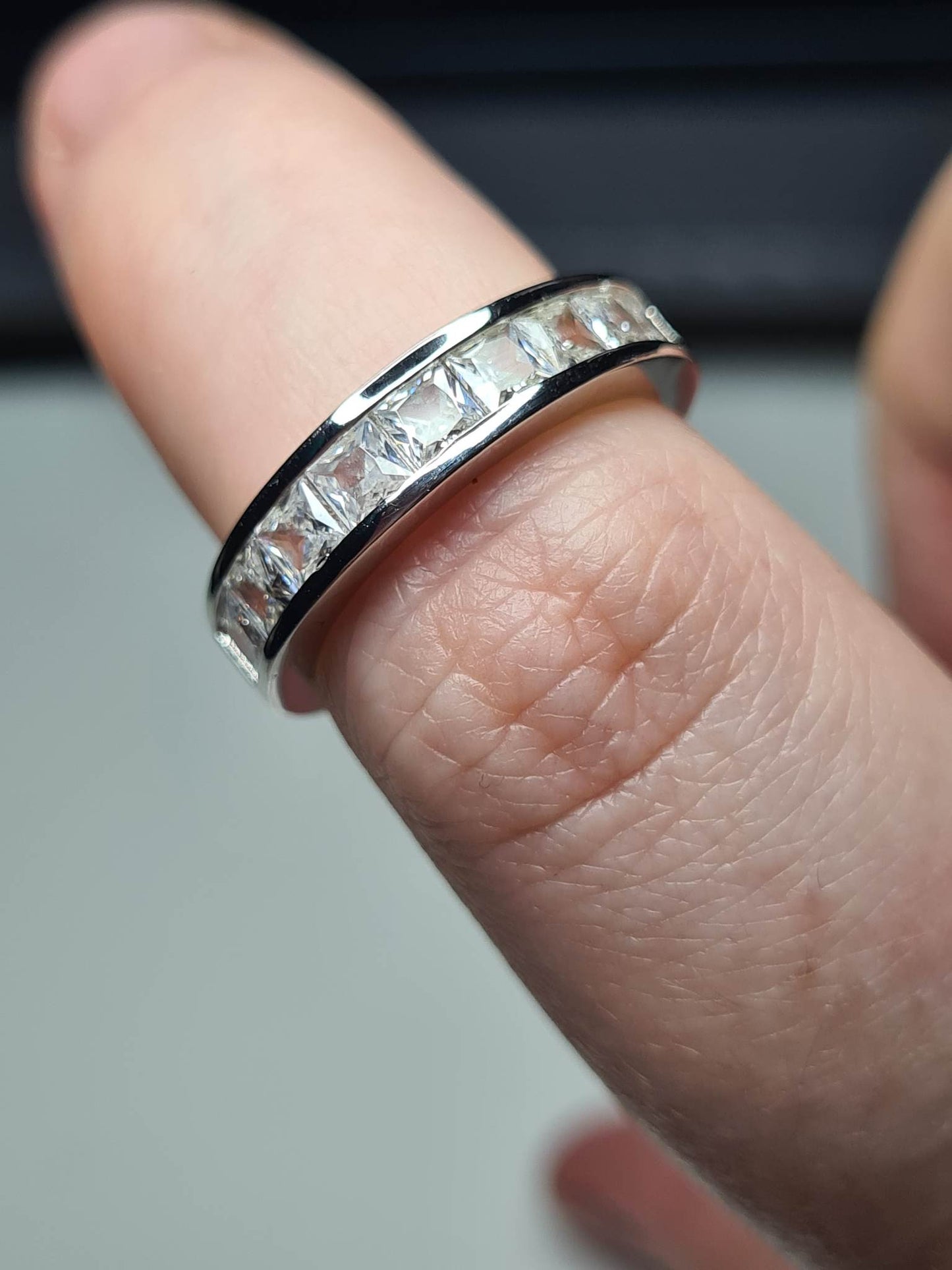 Cubic Zirconia Half eternity Band Ring 925 Sterling Silver SIZE M