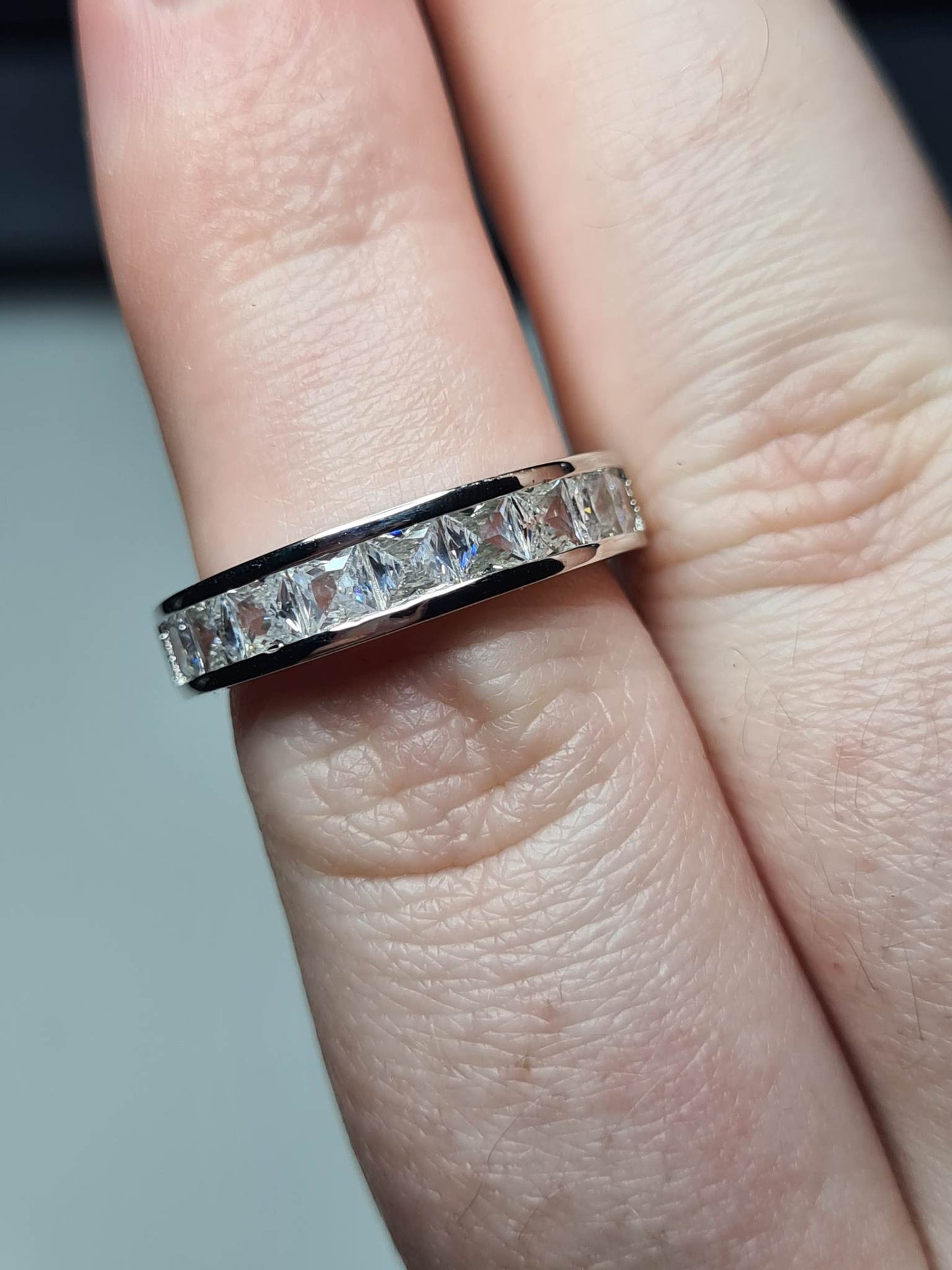 Cubic Zirconia Half eternity Band Ring 925 Sterling Silver SIZE M