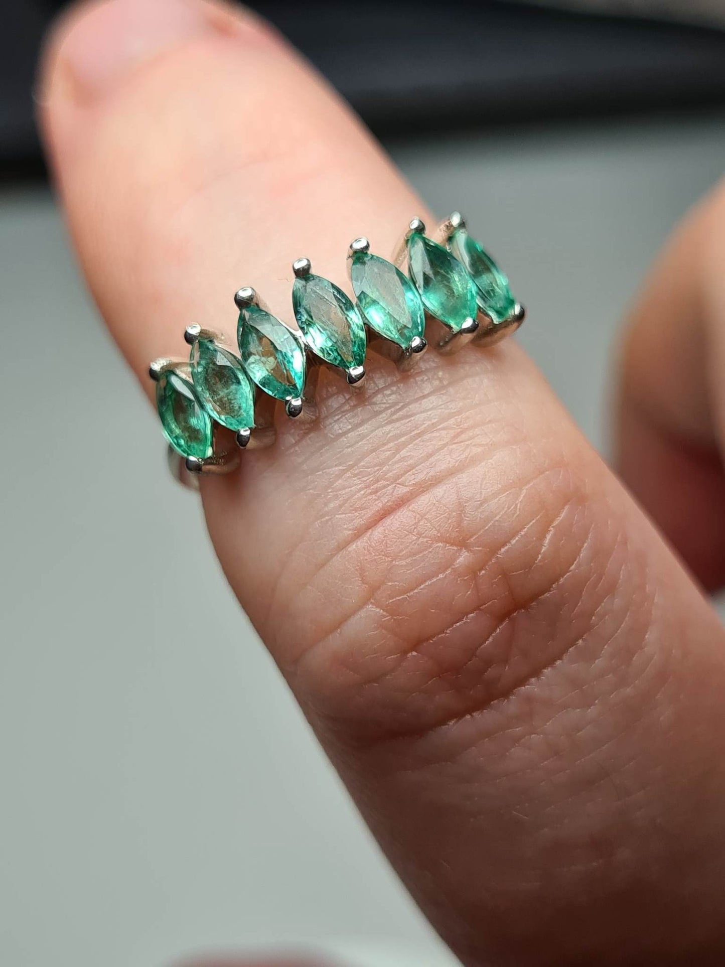 Gemfields Emerald 7 Stone Ring Size K 925 sterling silver