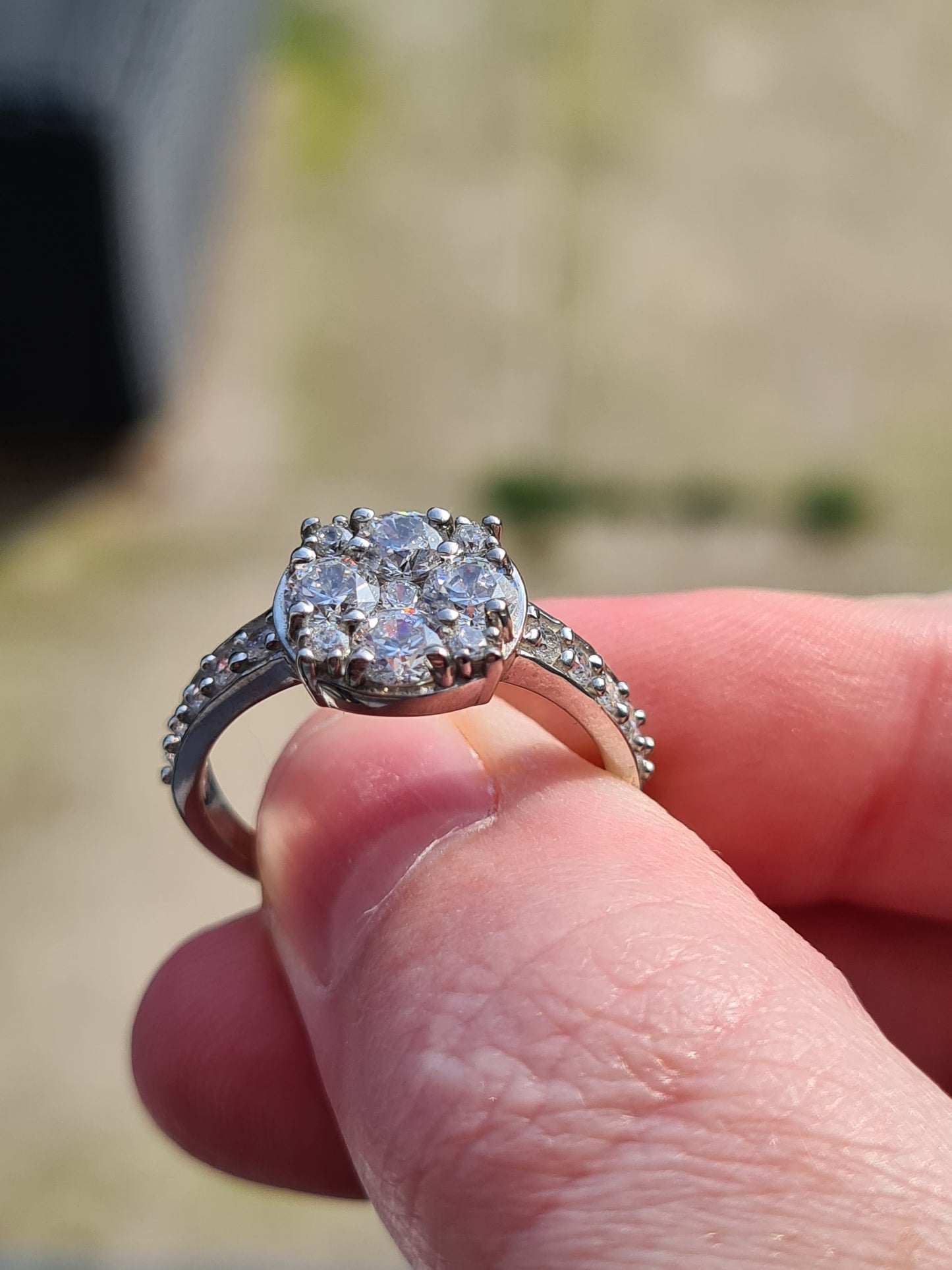 Swarovski Zirconia Halo Cluster Ring 925 Sterling Silver SIZES M , Q