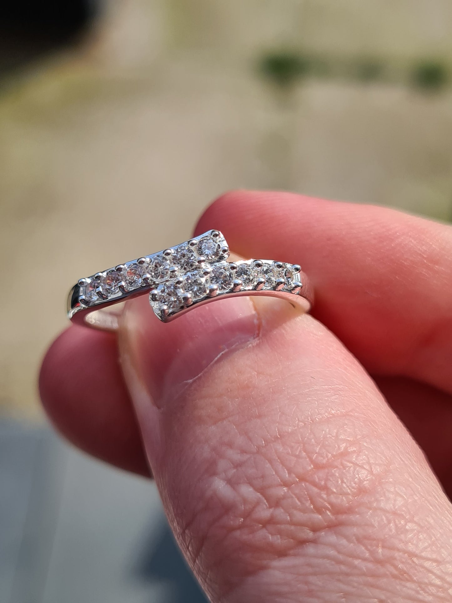 Swarovski Zirconia Bypass Band Ring 925 Sterling Silver SIZE P