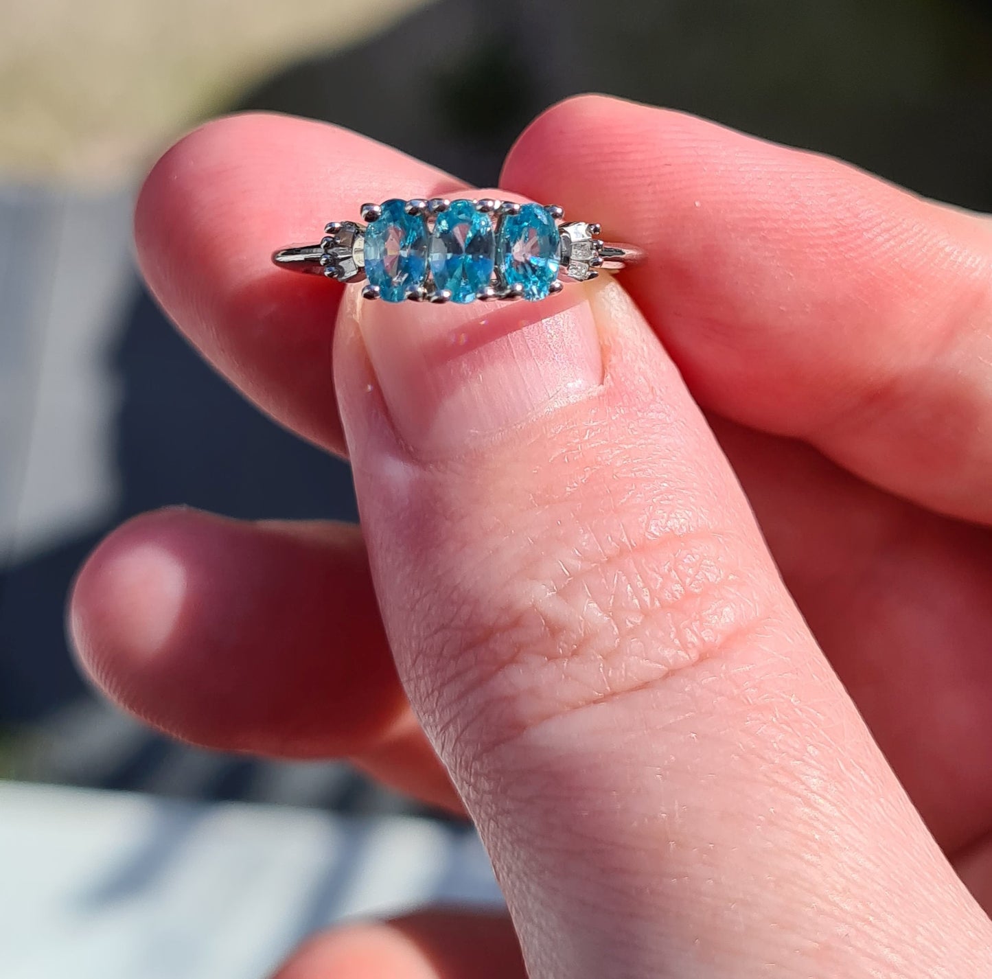 Ratanakiri Blue Zircon and Natural Diamond Ring 925 Sterling Silver SIZES L ,N, P