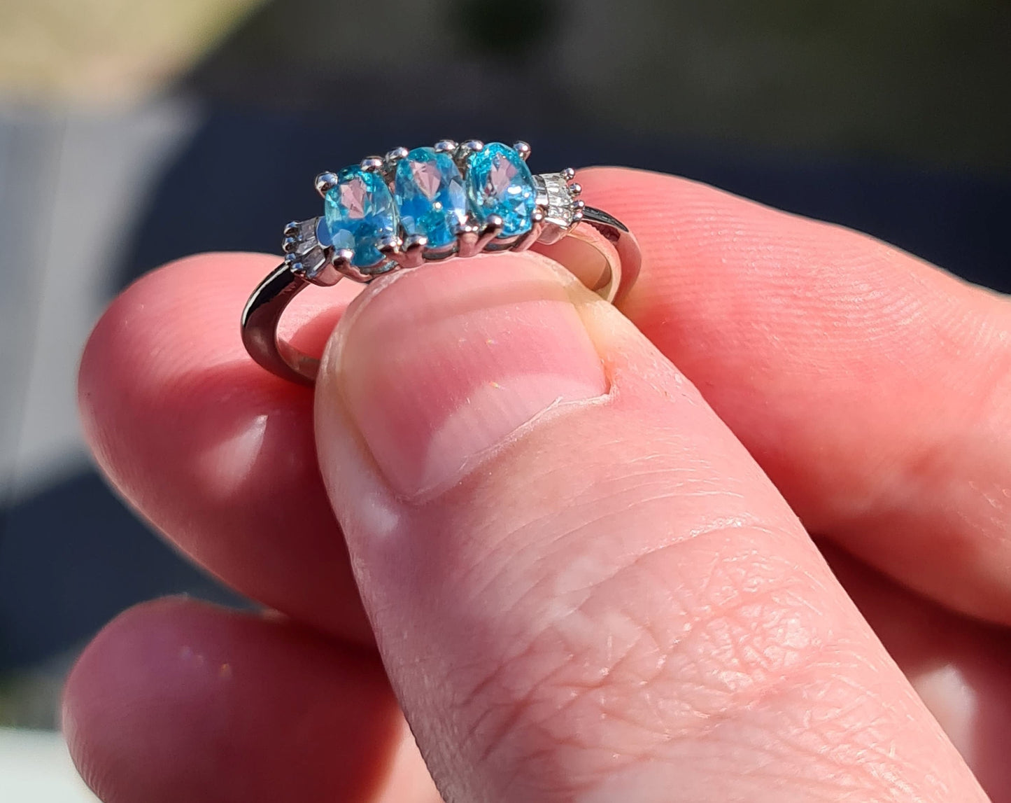 Ratanakiri Blue Zircon and Natural Diamond Ring 925 Sterling Silver SIZES L ,N, P