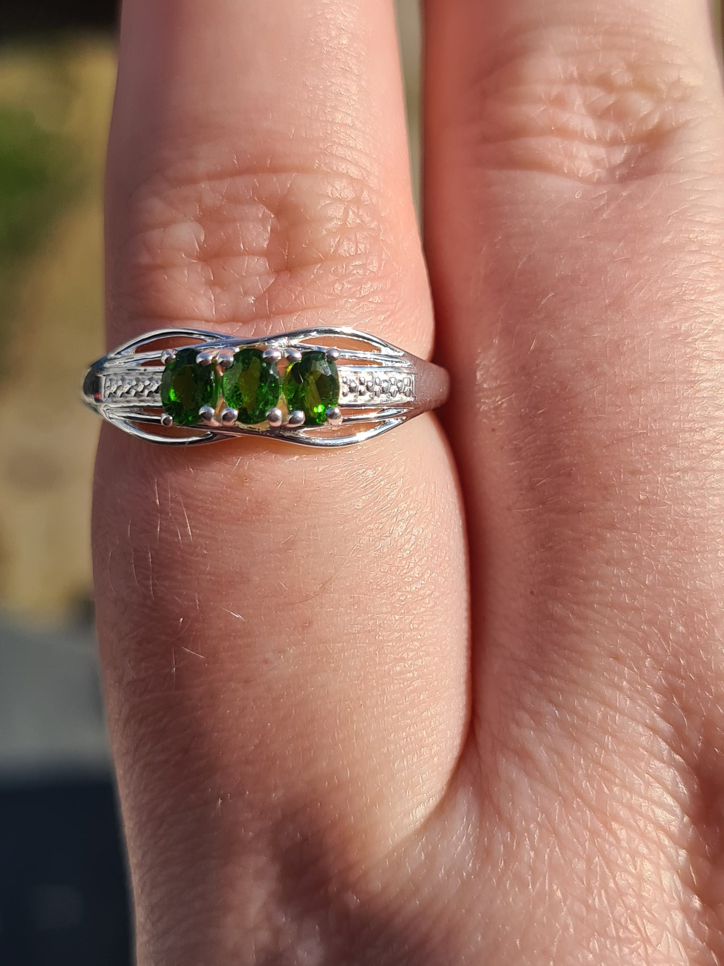 Russian Diopside Trilogy Ring 925 Sterling Silver SIZES P , R