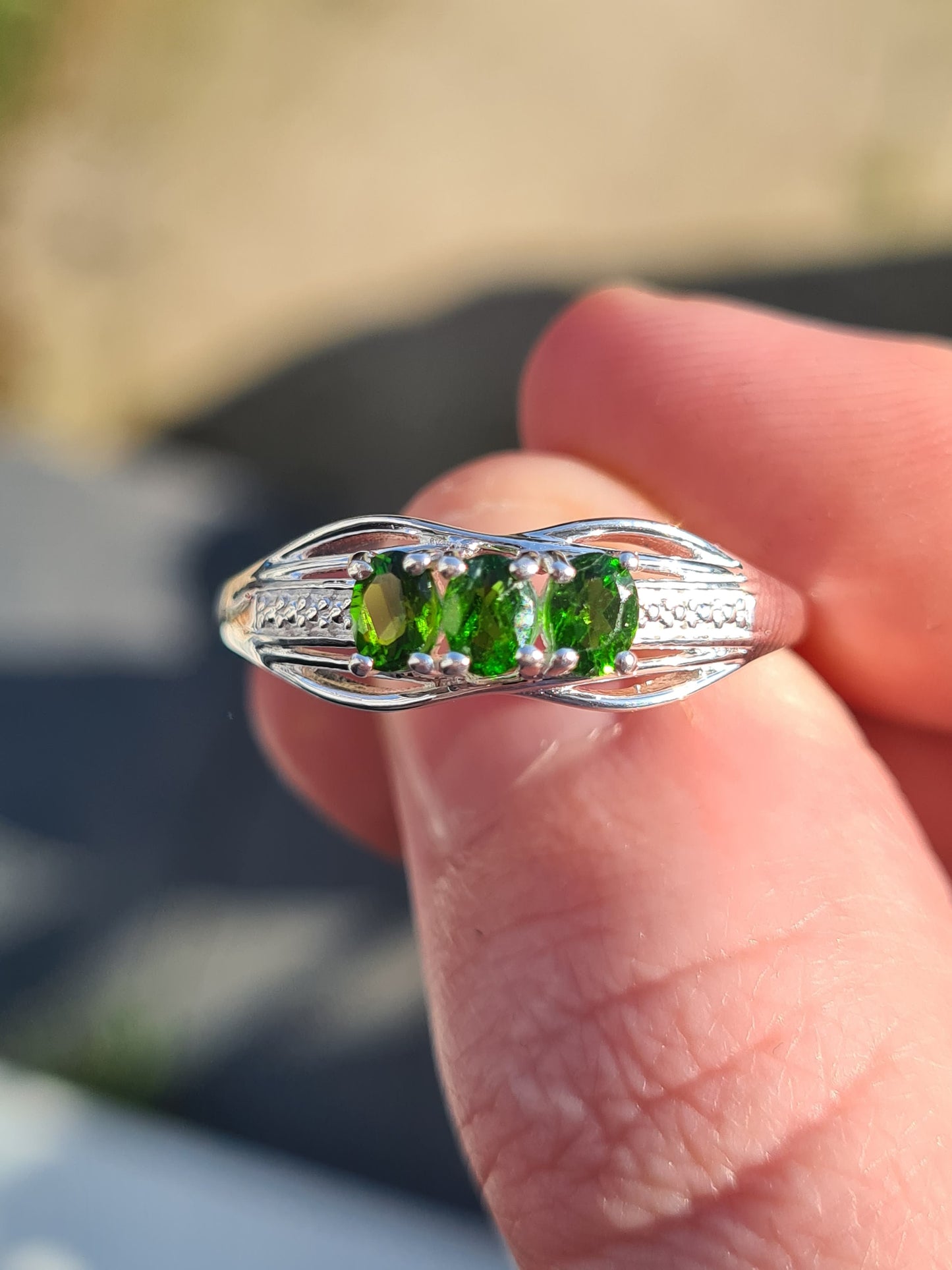 Russian Diopside Trilogy Ring 925 Sterling Silver SIZES P , R