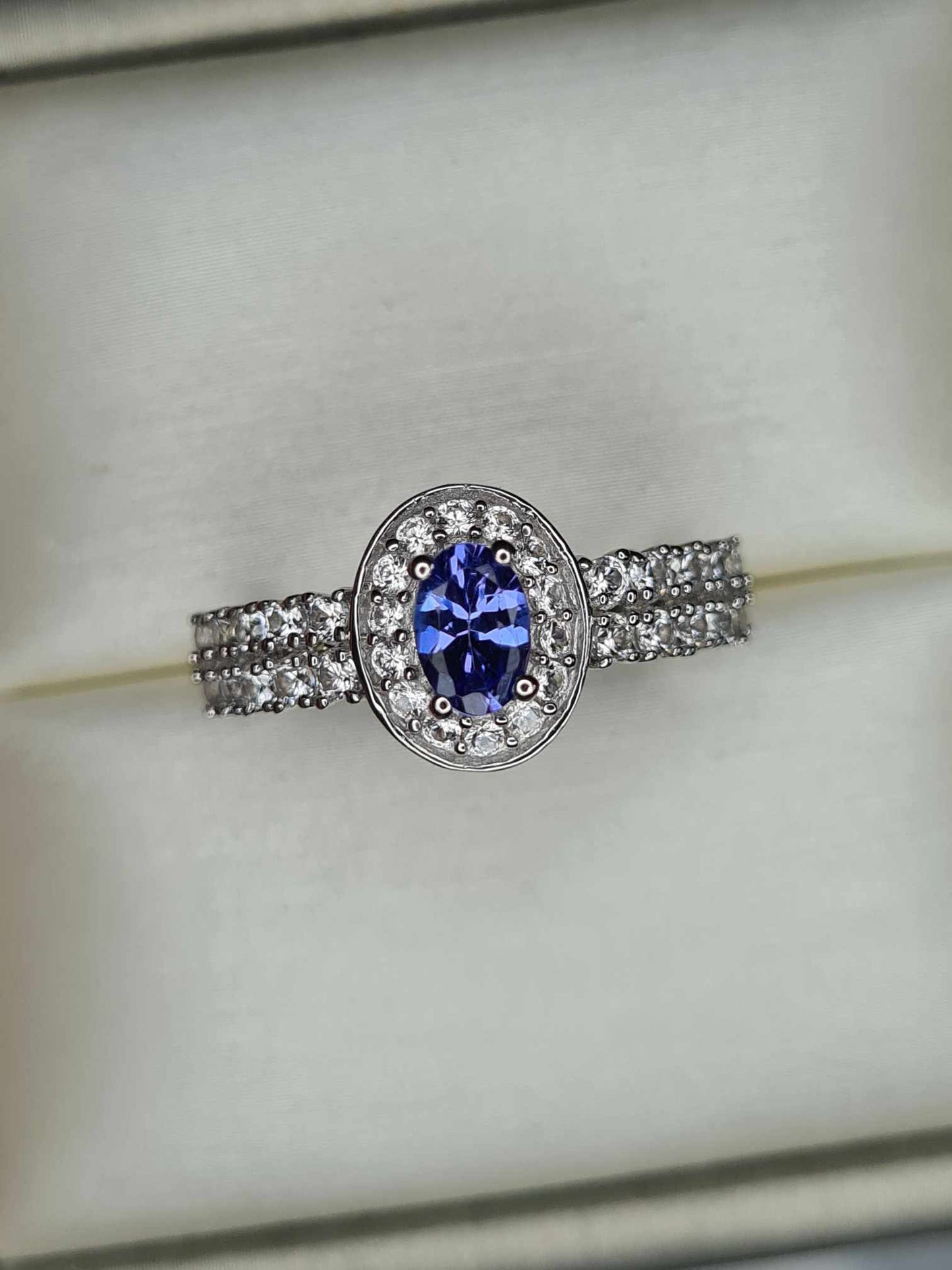 1.35ct AAA Tanzanite &amp; Natural Zircon Ring in Platinum Overlay 925 Sterling Silver SIZE L