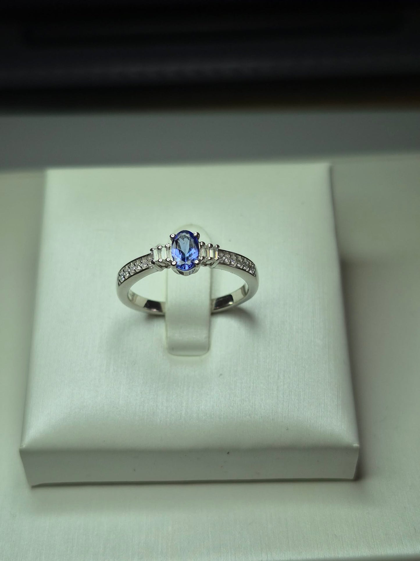 Natural Tanzanite & Moissanite Ring in Platinum Overlay 925 Sterling Silver SIZE P