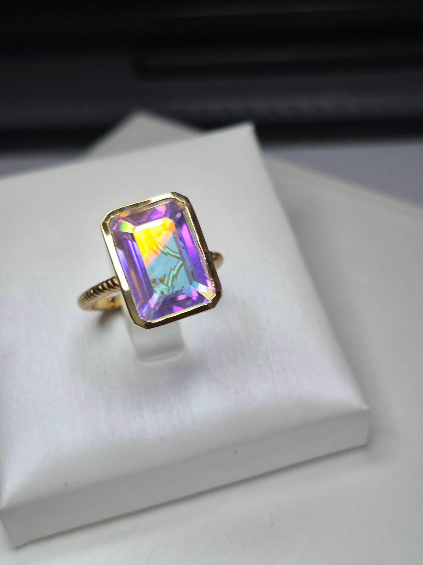 8.52ct Mercury Mystic Topaz Solitaire Ring in 18K Gold Plated 925 Sterling Silver SIZE L