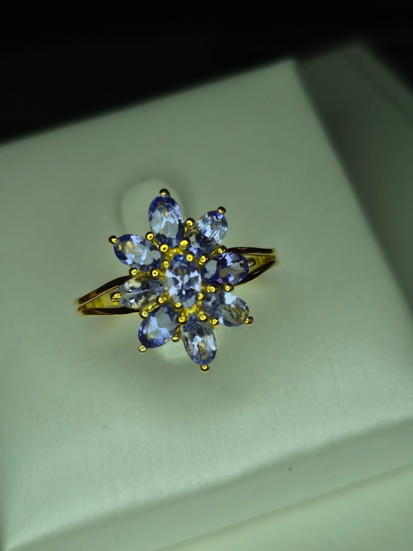 2.12ct Tanzanite Floral Ring in Yellow Gold Plated 925 Sterling Silver SIZE O
