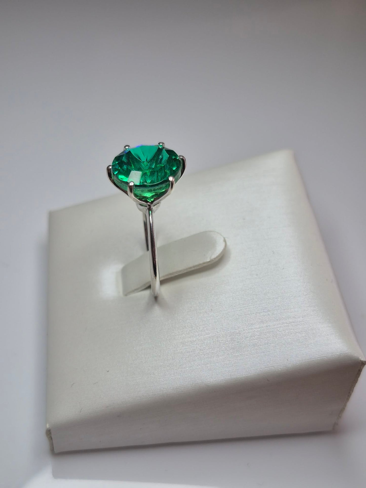 5.38ct Peacock Triplet Quartz Ring in Platinum Overlay 925 Sterling Silver SIZE K