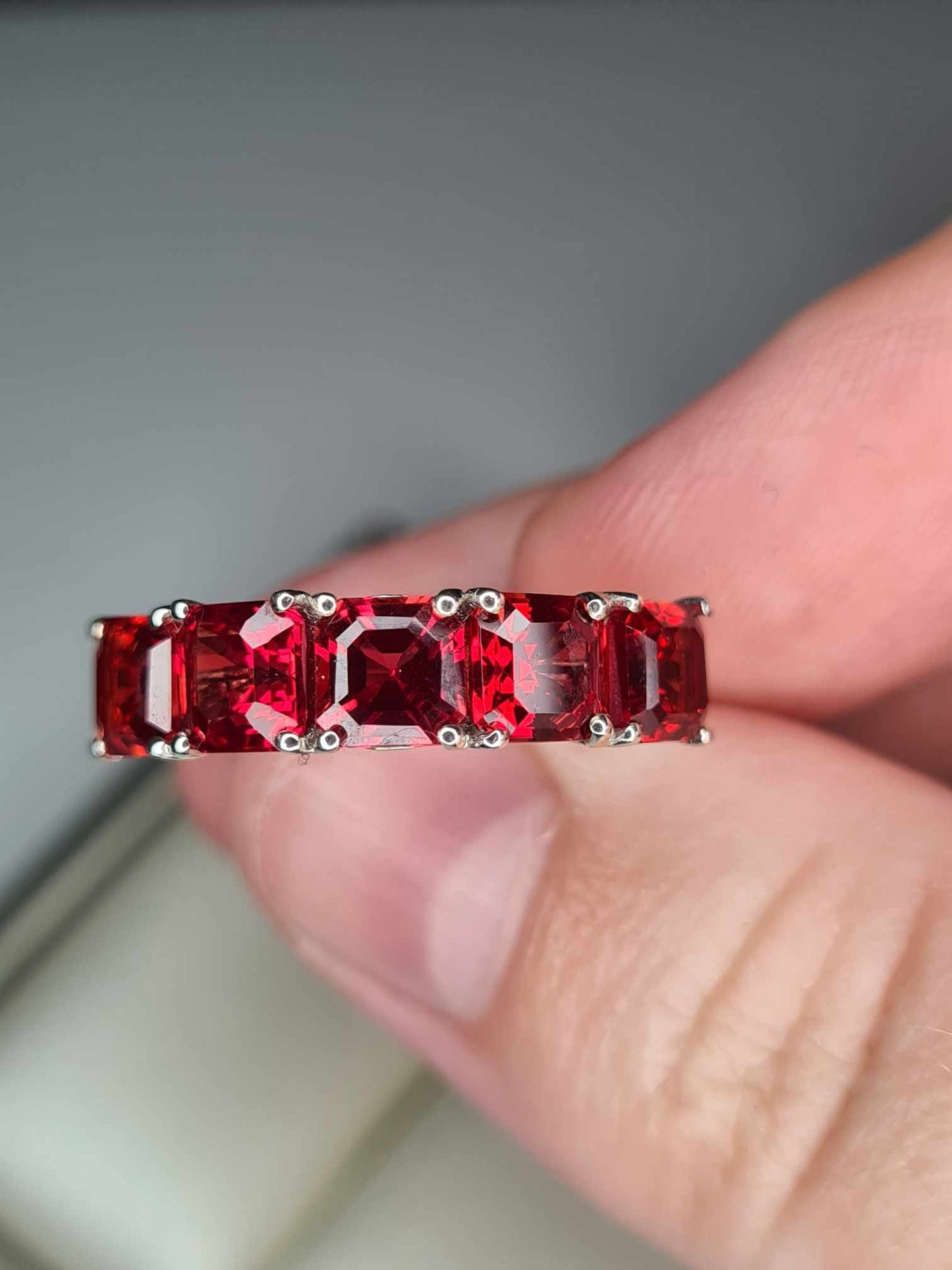 4.54ct Lab Created Padparadscha & Natural Zircon 7 Stone Ring in Platinum Overlay 925 Sterling Silver SIZES L,N