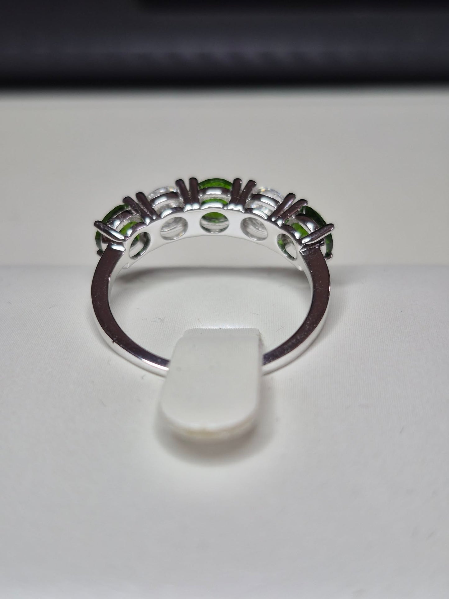 5 Stone Natural Chrome Diopside &amp; Moissanite 5 Stone Ring in 925 Sterling Silver SIZE N