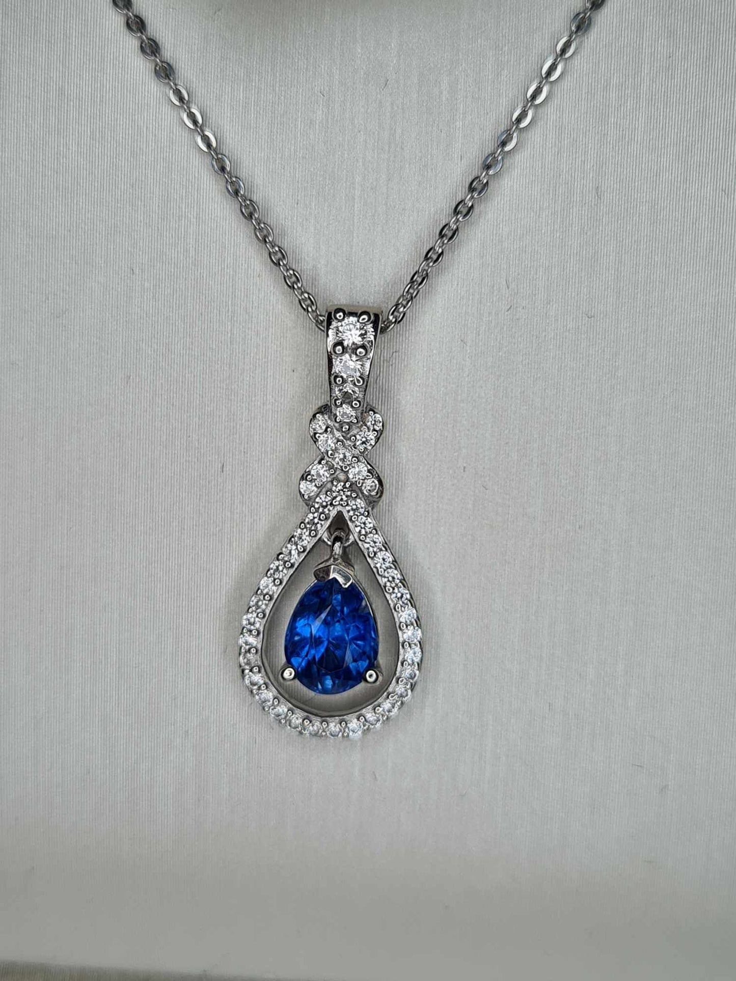 1ct Natural Himalayan Kyanite & White Zircon Necklace 925 Sterling Silver