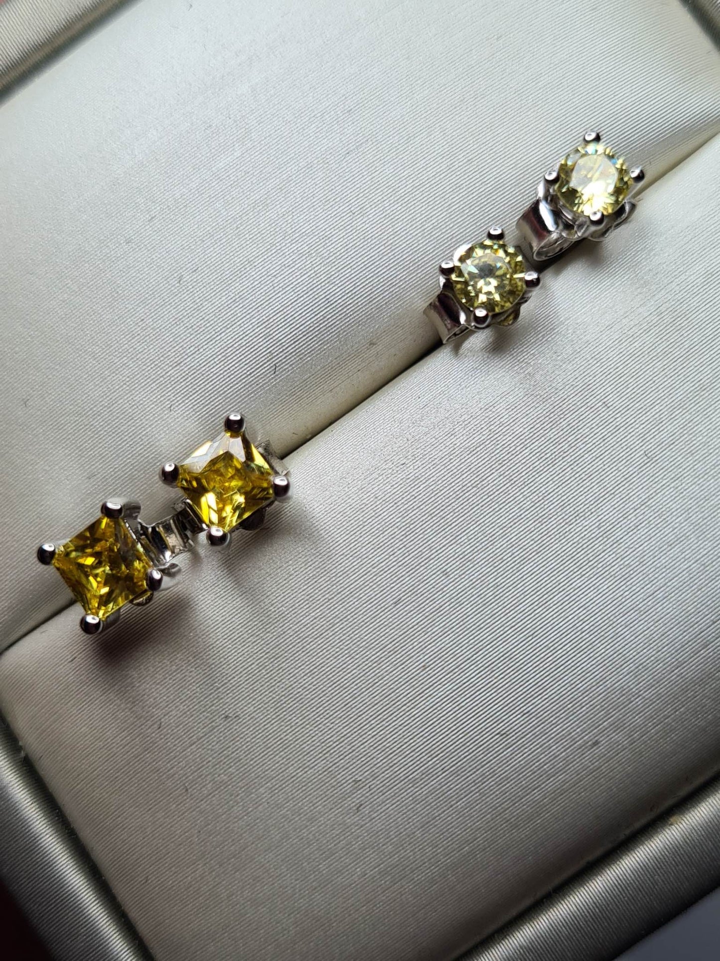 Set of 2 Simulated Yellow Sapphire Stud Earrings 925 sterling silver