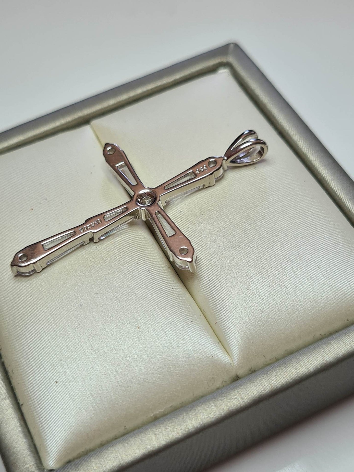 1.28ct Simulated Diamond Cross Pendant 925 Sterling Silver