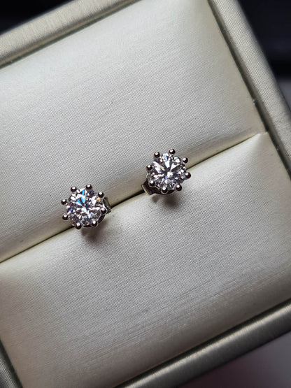 1.060ct Moissanite Halo Stud Earrings 925 Sterling Silver