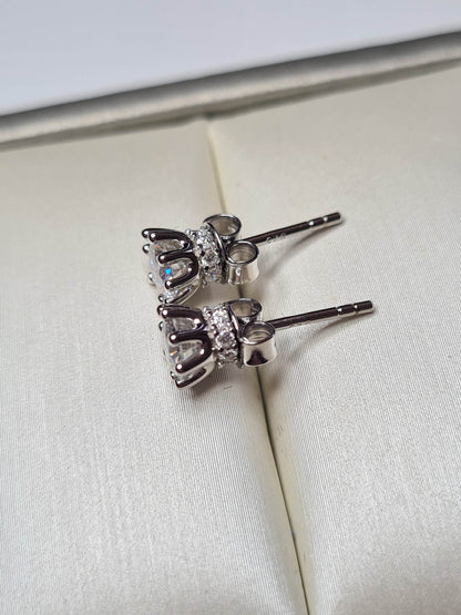 1.060ct Moissanite Halo Stud Earrings 925 Sterling Silver