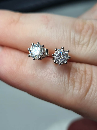 1.060ct Moissanite Halo Stud Earrings 925 Sterling Silver