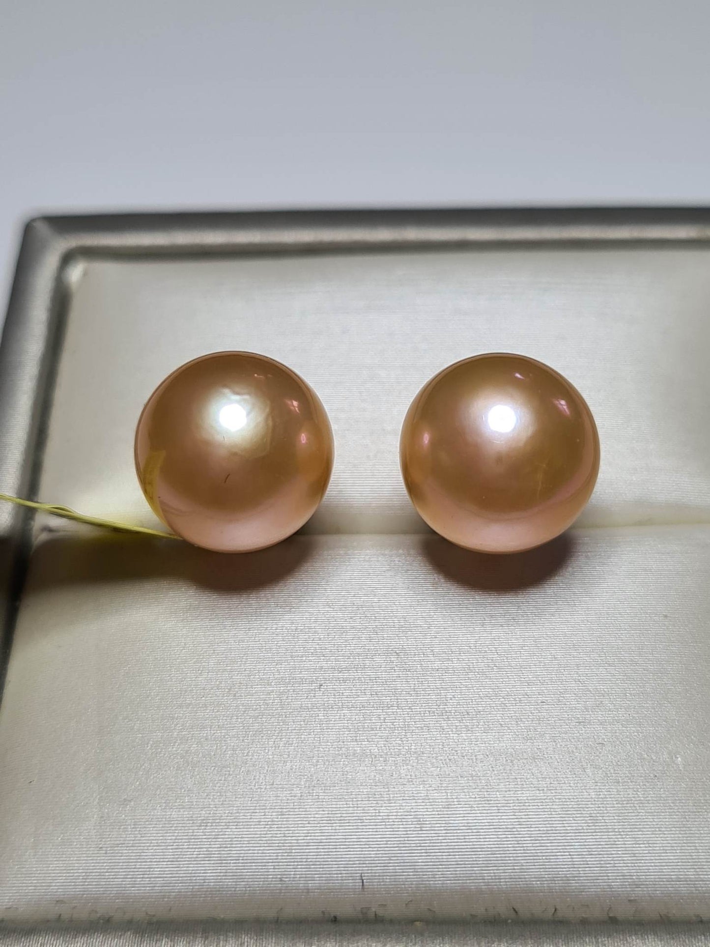 18K Gold AAA Peach Edison Pearl Earrings