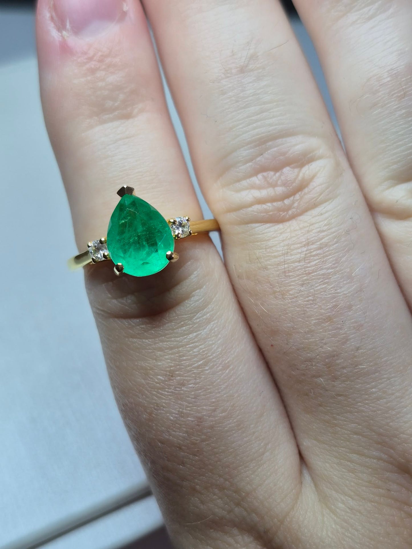 Pear Cut Emeraldine Quartz Ring 925 Sterling Silver With Gold Plating SIZE N